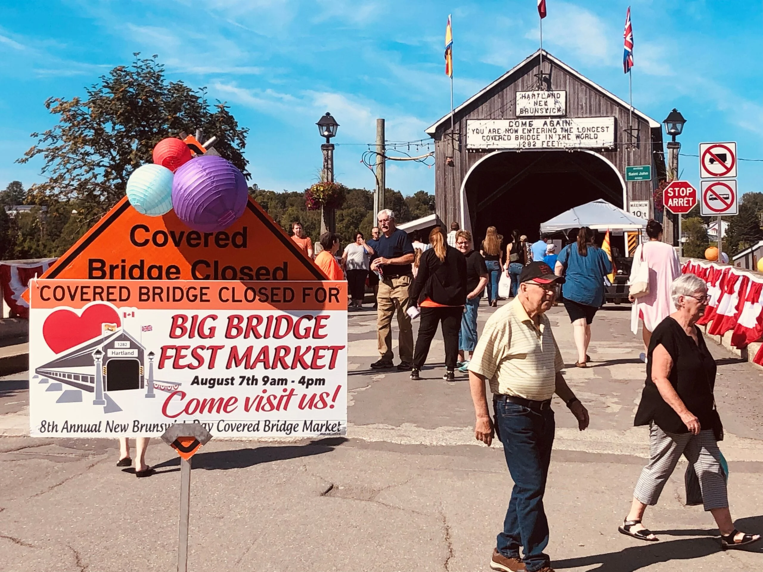 Big Bridge Market Crowd