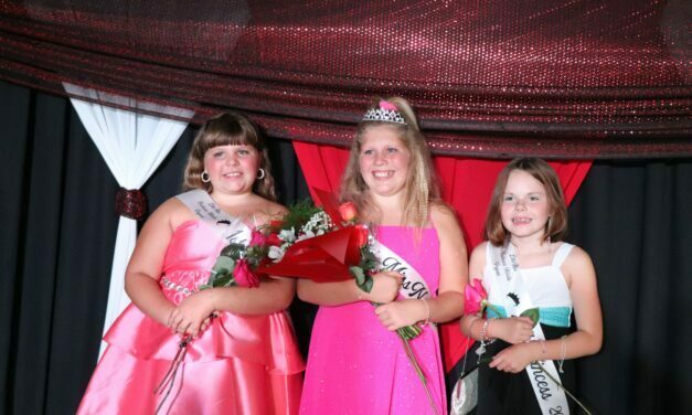 Little Miss Nackawic Pageant delights parents and kids