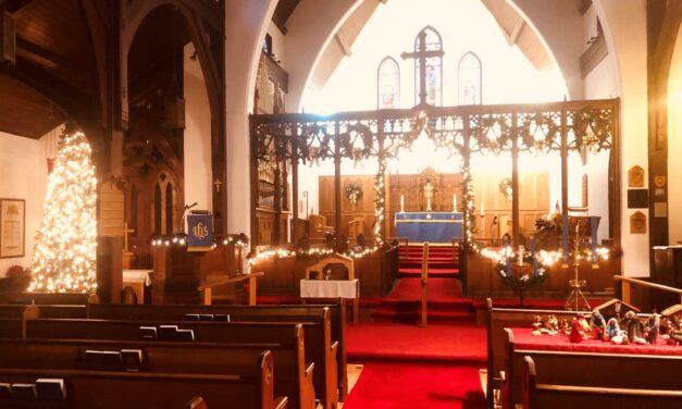 Woodstock churches open their doors to Christmas visitors