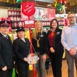 Woodstock mayor, Rotary Club helping fill Red Kettles