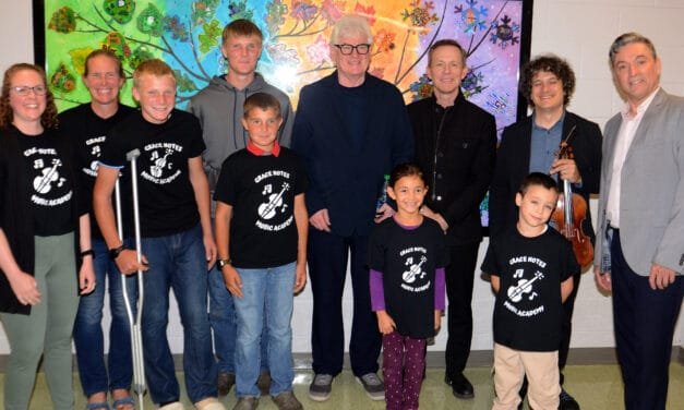 Music event raises thousands for music academy, food bank