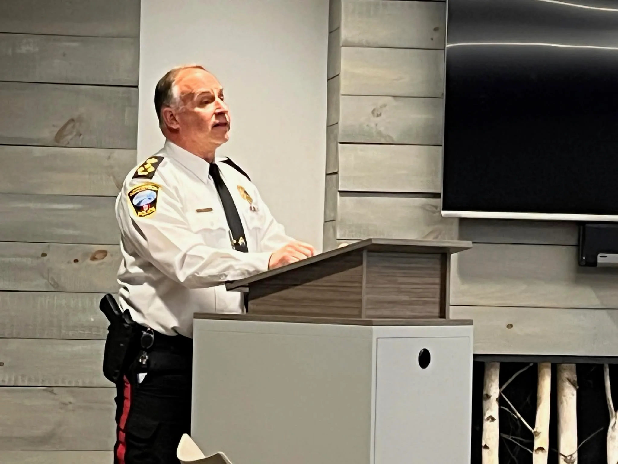 WPF Chief Mark Bennett discussing his annual report with Woodstock Town Council on March 24. (Erin Seifarth photo)