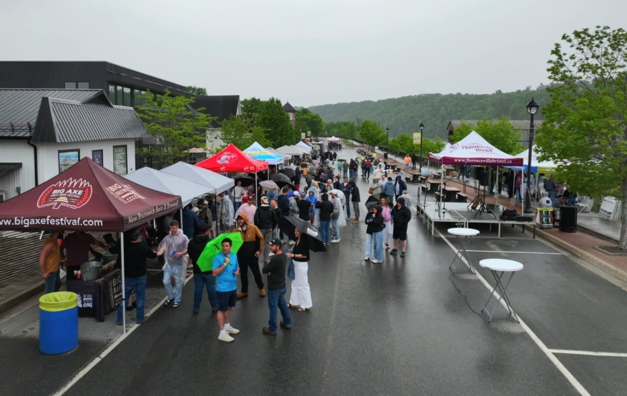 A little rain didn’t stop this year’s Brews on the Boardwalk. (James Ness photo)