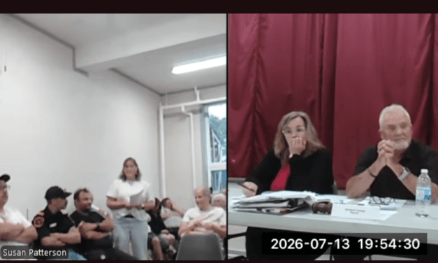 UPDATED: Lakeland Ridges puts municipal office move on hold after chaotic meeting